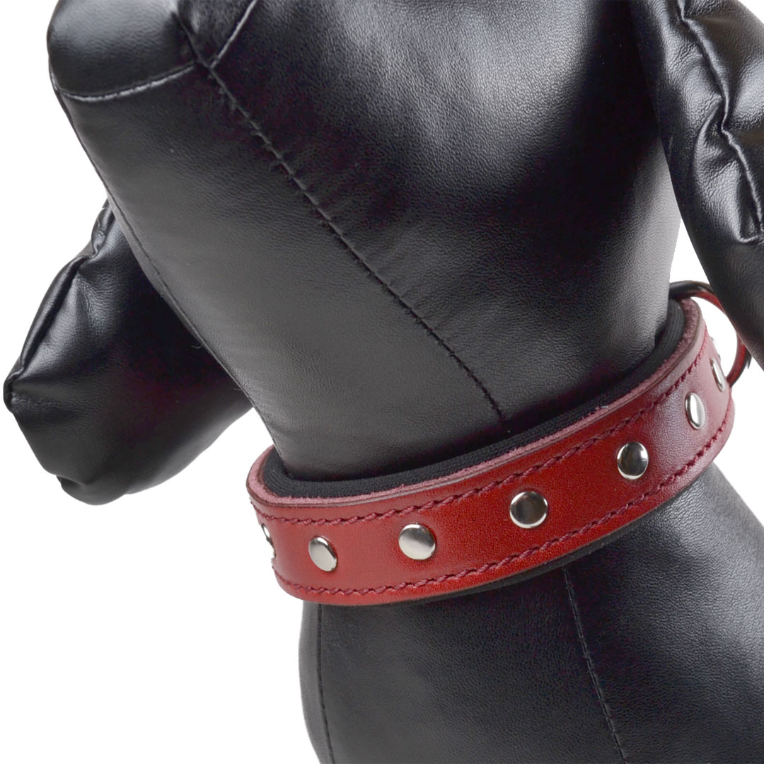 Lined rivet collar in red leather