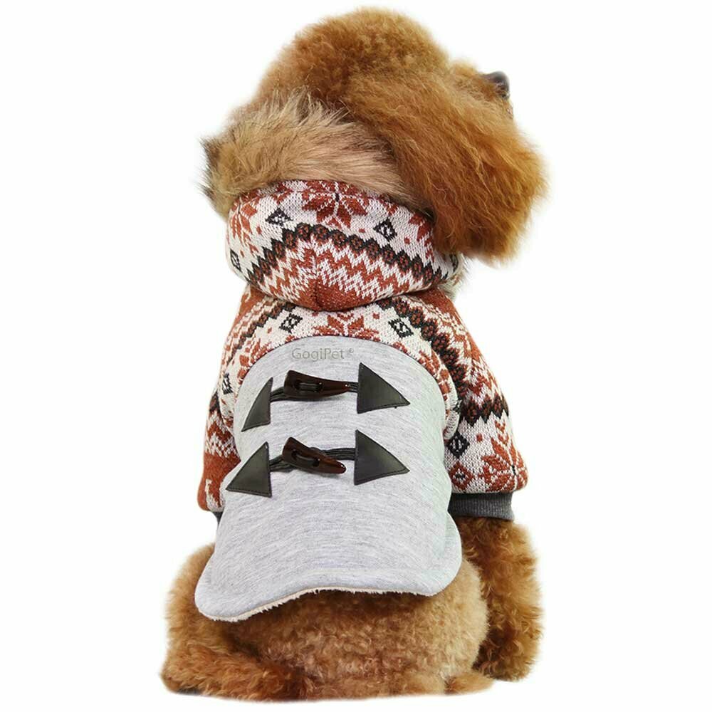 Particularly fashionable ornaments and ox horn buttons on the back of this warm dog clothes