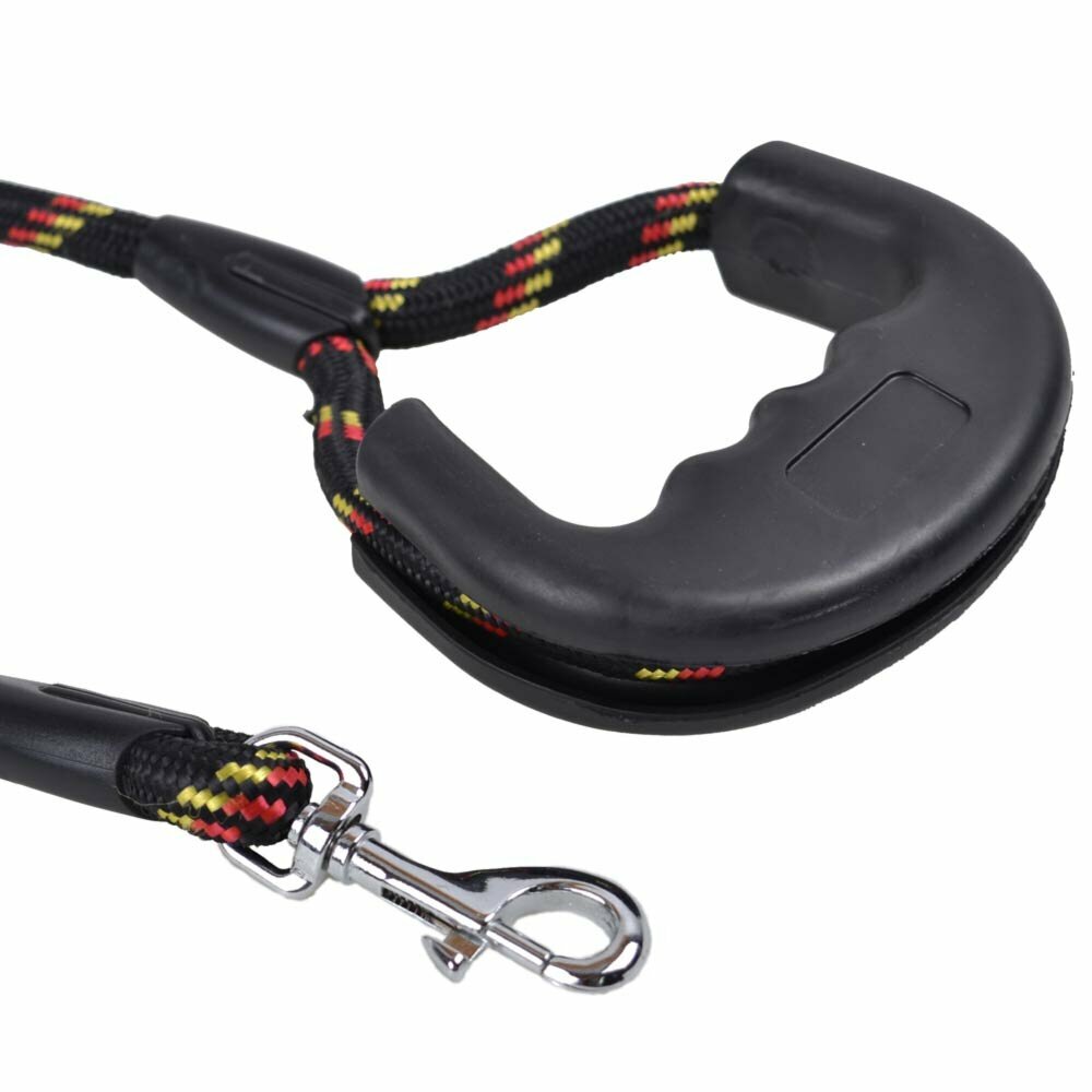 Very comfortable dog leash made of round rope black with handle