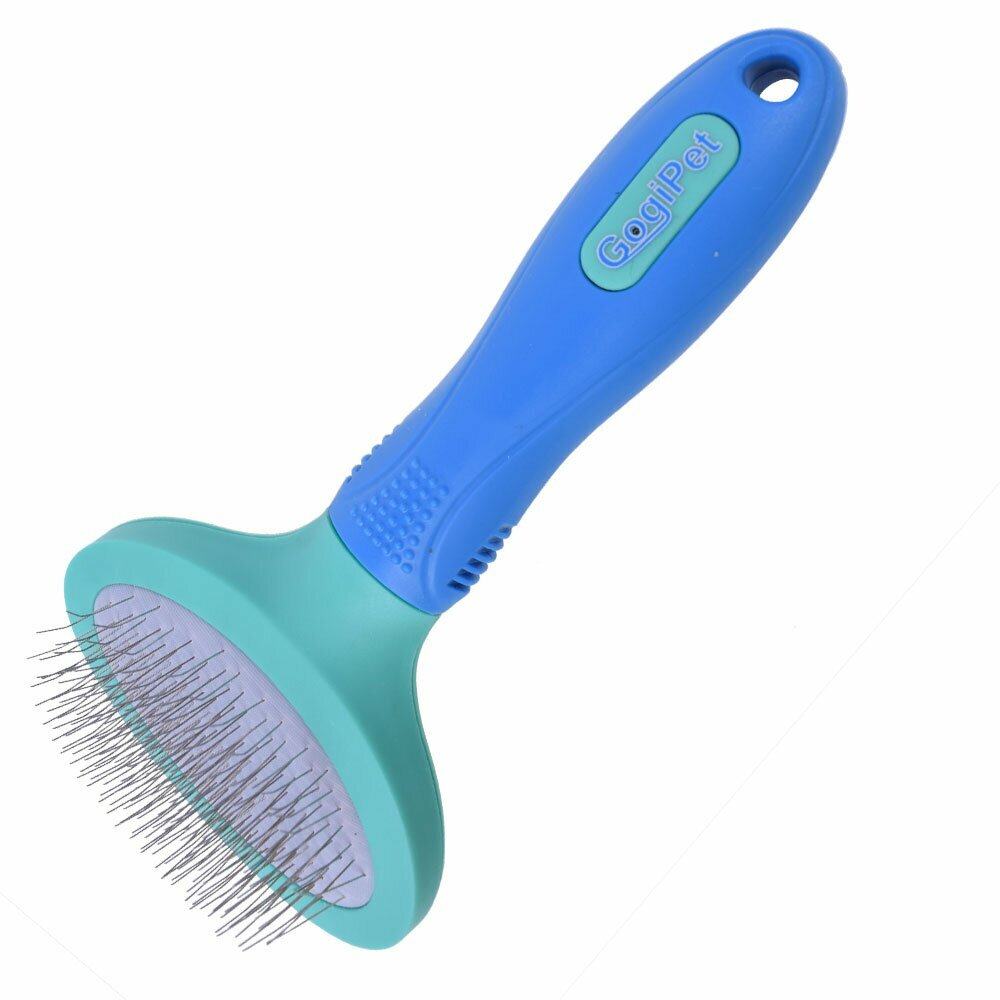 little slicker brush on soft beds for dogs and cats