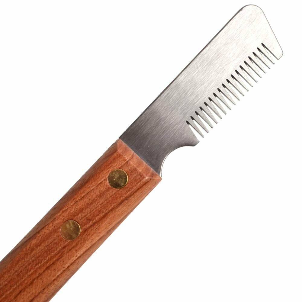 Stripping knife with 18 teeth and wooden handle