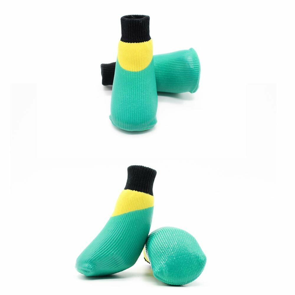 Practical dog shoes green by GogiPet