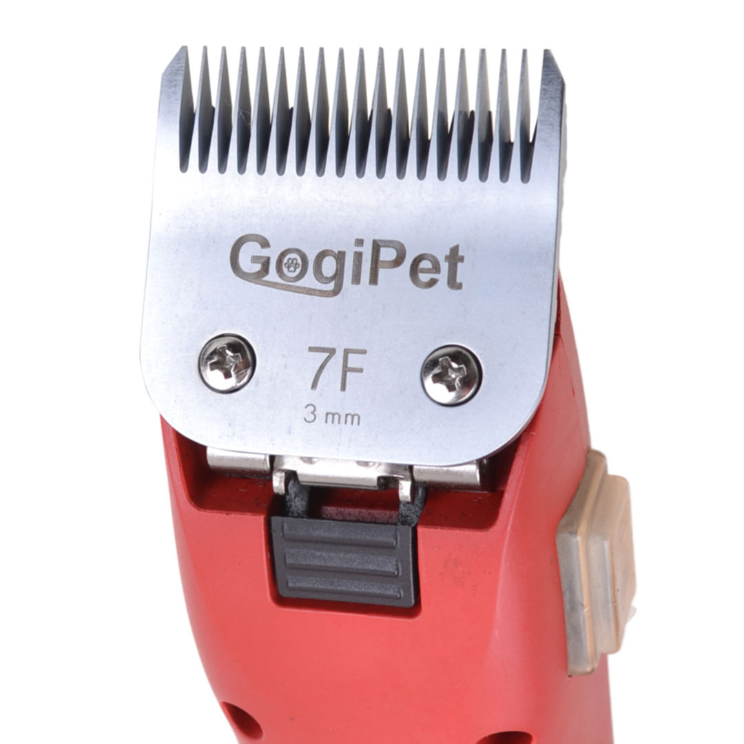 GogiPet Snap On 7F blade with 3 mm for all standard clip blade systems.
