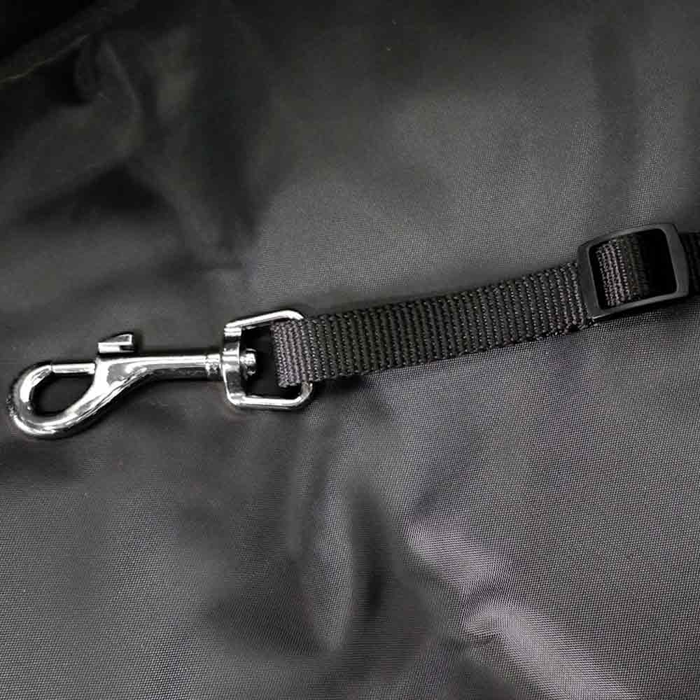 Dog leash adapter to protect the neck and spine