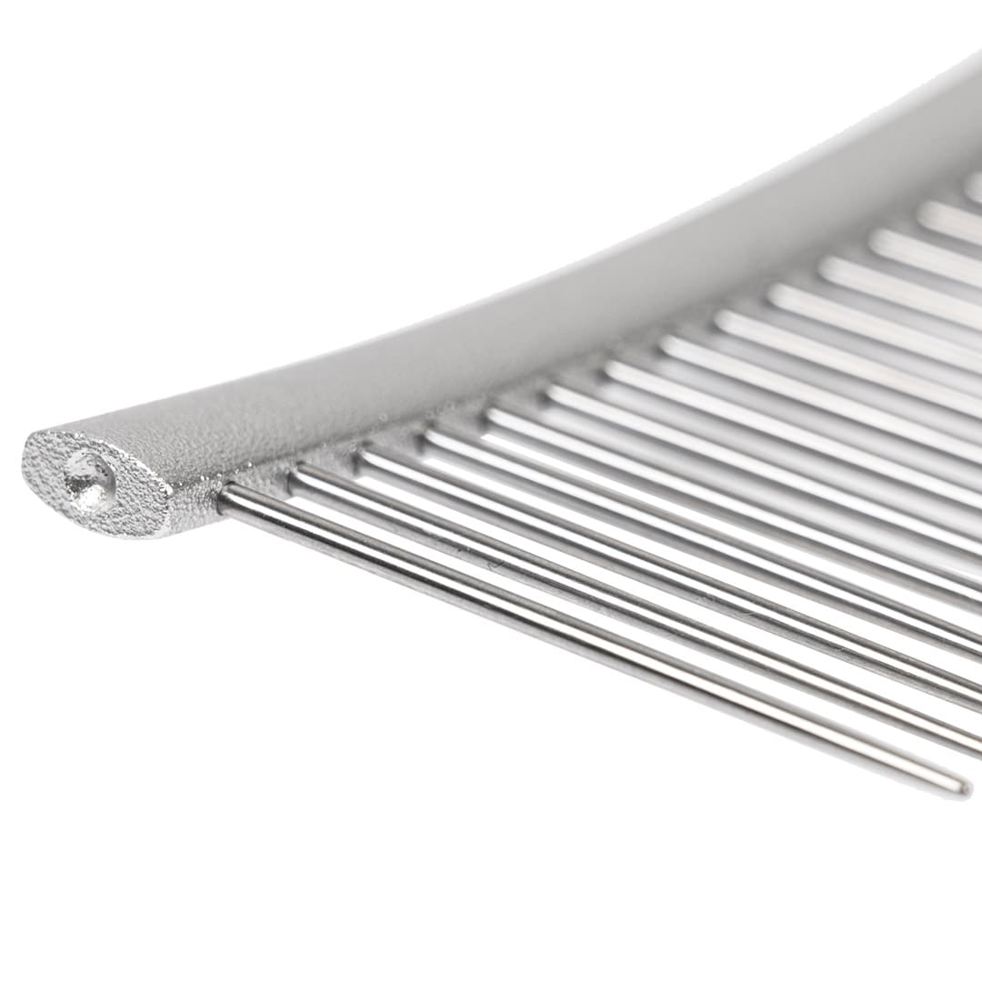 feather-light, curved dog comb with aluminium back and stainless steel pins