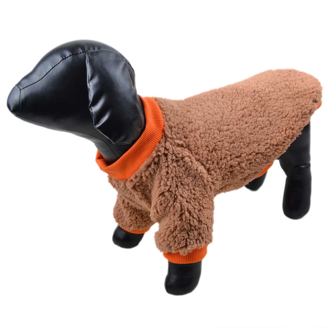 warm dog jumper made of brown cuddly fleece