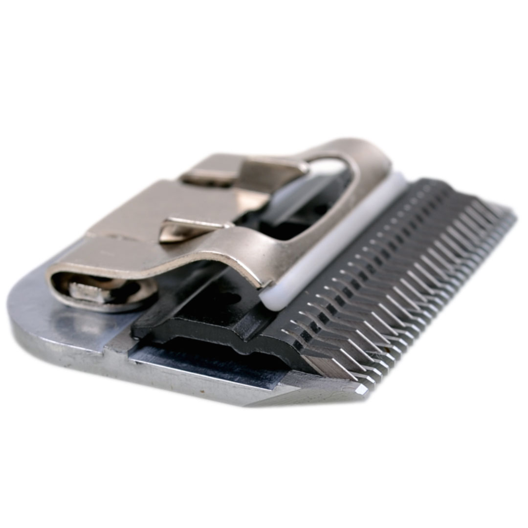 Size 15 Snap On blade (1.2 mm) - medium fine for Wahl, Moser, Oster, Andis, Aesculap Fav5, Heiniger Saphir, Heiniger Opal and Clip System clippers of the same design.