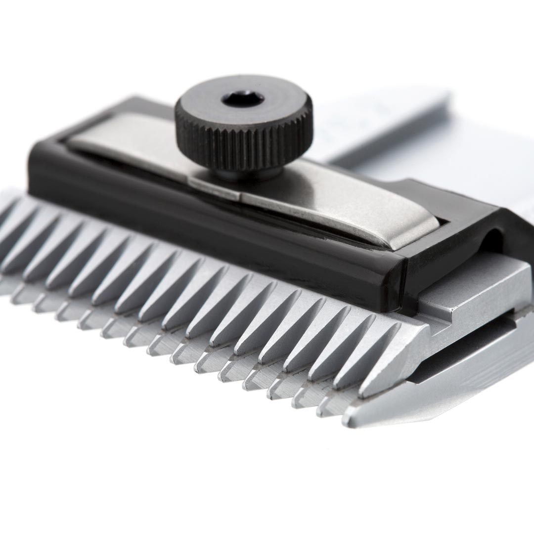 Precision shaving head from Aesculap GH715