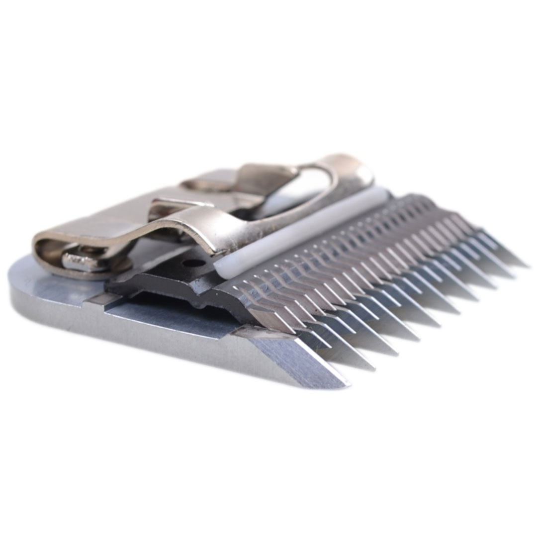 Size 7 Snap On blade size with 3 mm cutting length - clip blade for Heiniger, Oster, Aesculap Fav5, Andis, Wahl, Moser, Thirve and similar dog clippers